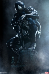 Sideshow - Marvel Collectibles - Symbiote Spider-Man Premium Format Statue
