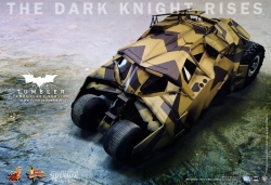Hot Toys - 1/6 Scale The Dark Knight Rises Batmobile - Tumbler (Camouflage Version)