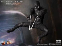 Hot Toys - 1/6 Scale Spider-Man (Black Suit Version) with Sandman Diorama Base