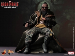 Hot Toys - 1/6 Scale Iron Man 3 - The Mandarin Collectible Figure