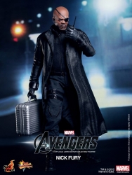Hot Toys - 1/6th scale The Avengers  Nick Fury Limited Edition Collectible Figurine