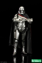 Kotobukiya - Star Wars The Force Awakens - Captain Phasma ARTFX+ Statue