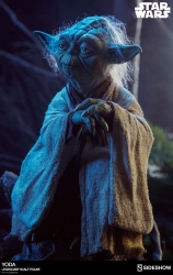 Sideshow - Star Wars Collectibles - Yoda Legendary Scale(TM) Figure
