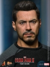 Hot Toys - 1/6 Scale Iron Man 3 - Tony Stark Collectible Figure